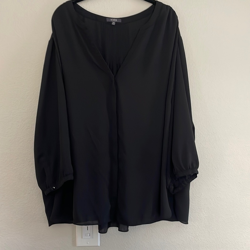 COPY - NYDJ black pintuck blouse 3x